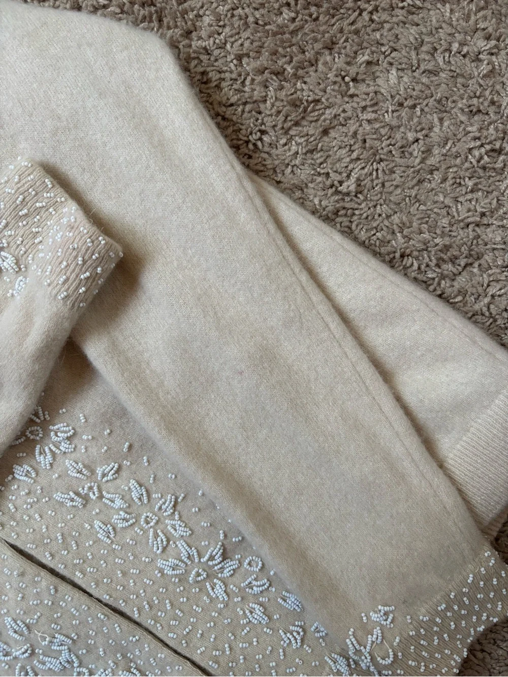 Vintage 50’ Cream Embroidered Knit Cardigan Sweater